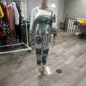 Trendy Money Print Women's Jogger Set